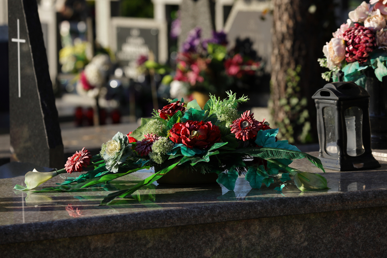 L'importanza della scelta degli addobbi floreali per i funerali
